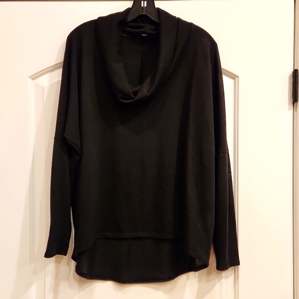 Annalee + Hope Sweater size L